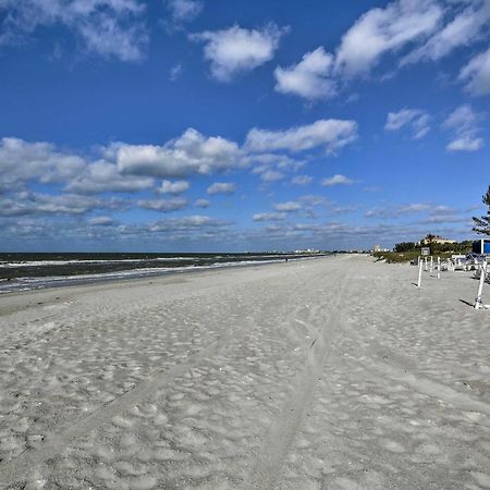 St Pete Condo With Heated Pool - Less Than 1 Mi To Beach! St. Pete Beach Zewnętrze zdjęcie