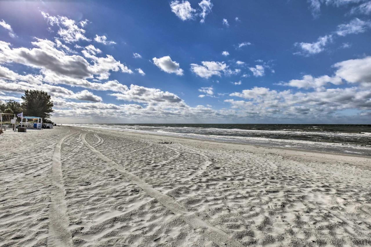 St Pete Condo With Heated Pool - Less Than 1 Mi To Beach! St. Pete Beach Zewnętrze zdjęcie